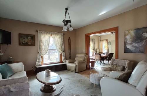 Nuckolls County House | Large historic family home
