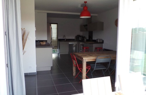 Sainte-Eulalie-en-Born House | LARGE HOUSE BETWEEN OCEAN AND LAKE