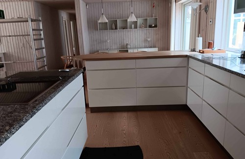 Tikob House | Large holiday home close to nature