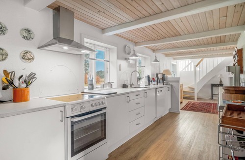 Bedsted House | Large holiday home with modern facilities for 10 people