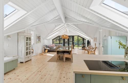 Rrvig House | Large Holiday Home Near Beach And Rørvig Harbour