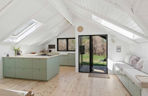 Rrvig House | Large holiday home near beach and Rørvig Harbour