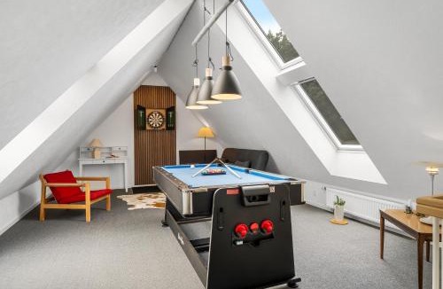 Bedsted House | Large Holiday Home With Modern Facilities For 10 People