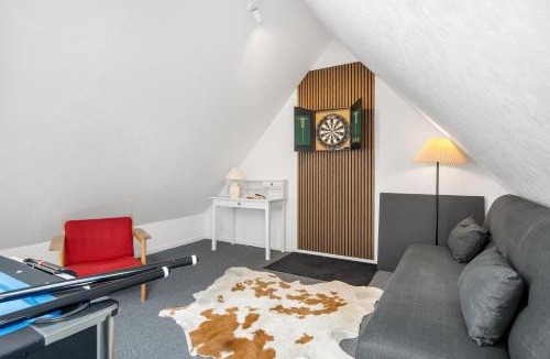Bedsted House | Large Holiday Home With Modern Facilities For 10 People