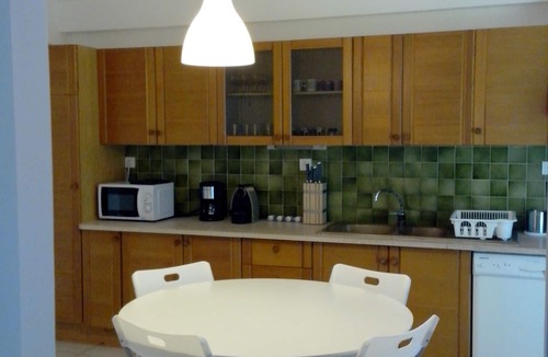 Perols Villa | Large holiday home with pool just steps from the beach