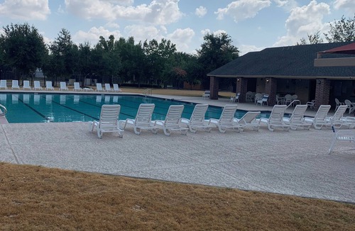 Taylor House | Large home in Taylor, Texas. Stay for a while. Community pool and playground