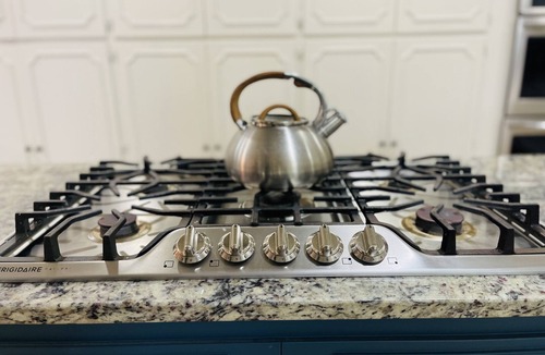 West Monroe House | Large Home in the heart of West Monroe!