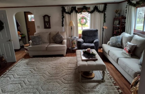 South Byron House | Large home in village between two major cities Rochester and Buffalo New York