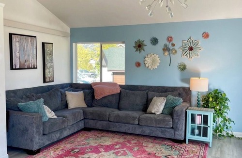 Alpine House | Large Home Located In Alpine