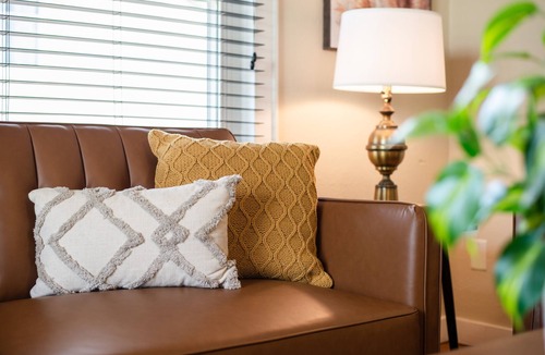 Cape Girardeau House | Large Home next to Southeast Hospital - 2 King Beds - Fast Wifi