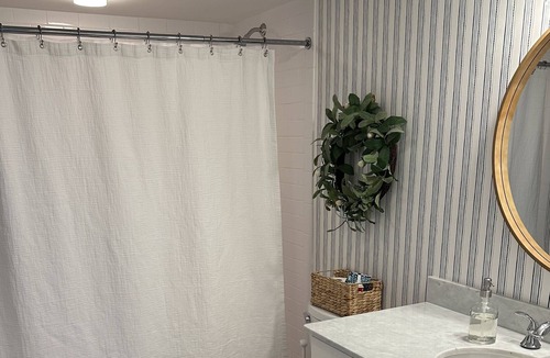 Charlestown House | Large home steps from Bunker Hill Monument