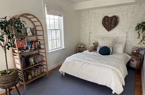 Charlestown House | Large home steps from Bunker Hill Monument