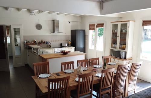 Gastes House | Large house between lake and forest