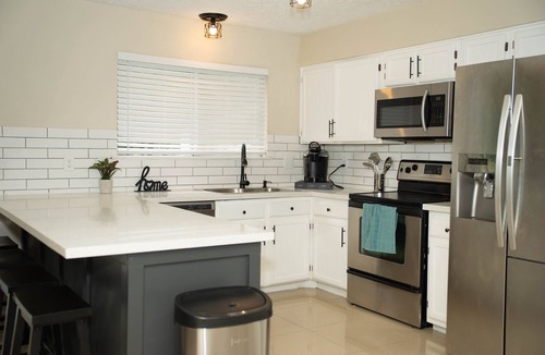 Grogan's Mill House | Large House for Corporate Retreats with EV Charger