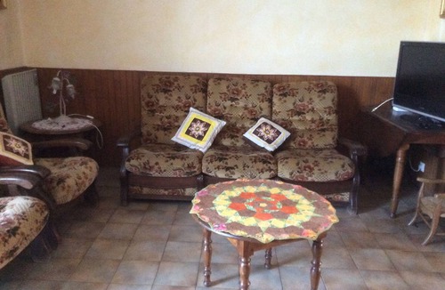 Bournazel House | Large house for family and friends. pets allowed
