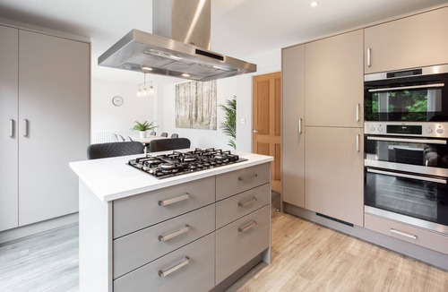 Chelmsford House | Large House in Chelmsford