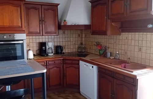 Entressen Villa | Large house in Provence village of Entressen with enclosed garden planted with trees, quiet location