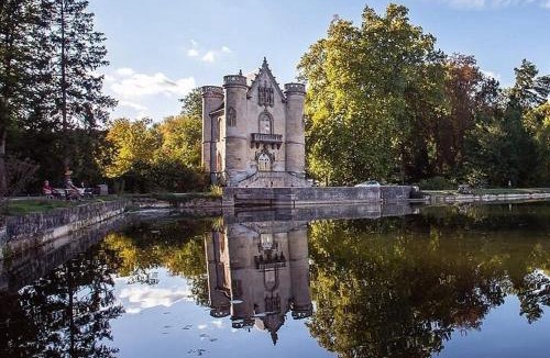 Chaumontel House | Large house near Chantilly & CDG