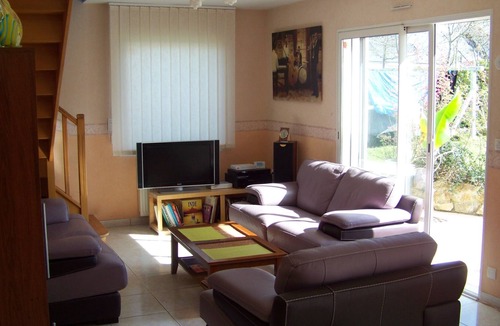 Saint-Marc-sur-Mer House | large house near sea and town