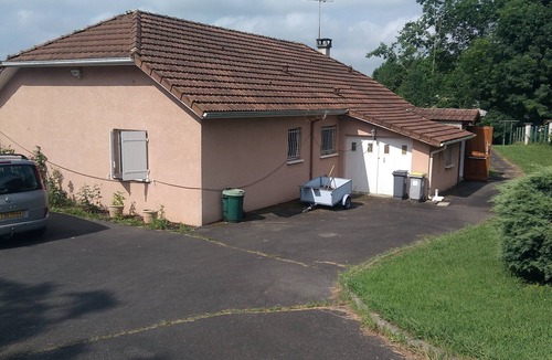 Salies-de-Bearn Apartment | Large house on 2000m2 with studio for 2 people