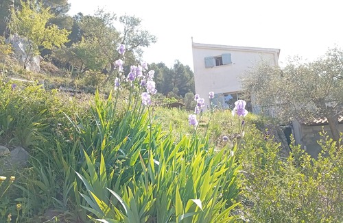 Evenos Villa | Large house, panoramic view, absolute calm, near Bandol