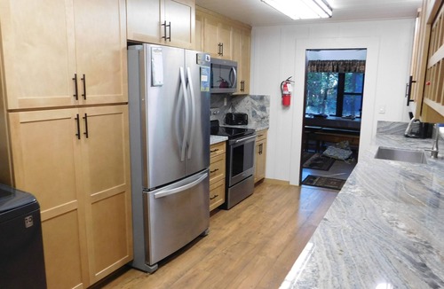 Sunnyside House | Large house perfect for multi-family vacations - TOT #11210