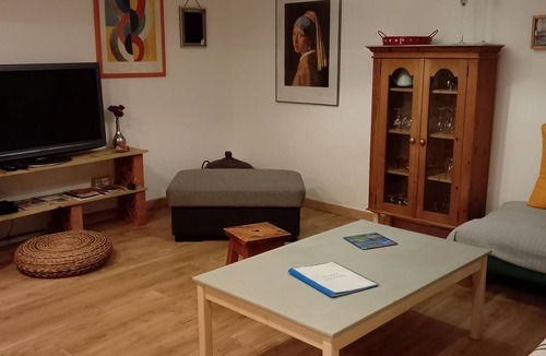 Paziols House | Large house sleeps 7. Pets welcome!