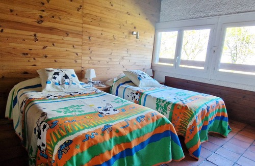 Brignac-la-Plaine House | Large house with covered terrace in the countryside, panoramic view