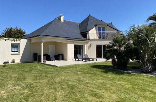 Saint-Cast-le-Guildo House | Large house with Wifi 2 km from the beach, 4 bedrooms, sleeps 6