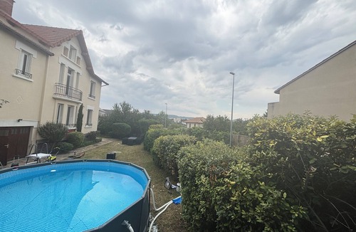 La Pradelle House | Large house with garden
