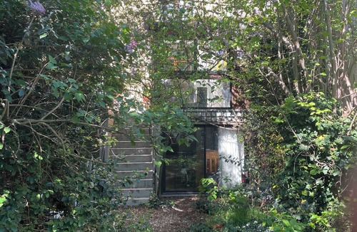 Les Lilas House | Large house with garden 2 steps from the metro.