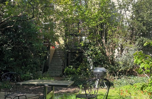 Les Lilas House | Large house with garden 2 steps from the metro.