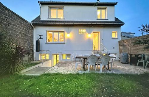 Saint-Denis House | Large house with garden and parking, near metro