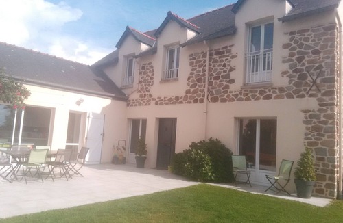 Irodouer House | Large house with garden in the heart of the Rennes, Dinan, Saint Malo triangle