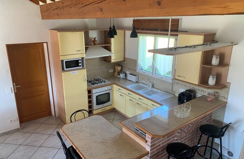 Begole House | Large House with pool veranda and views of the Pyrenees