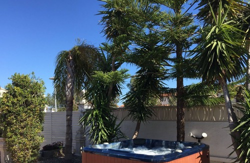 Costa del Zefir Villa | LARGE INDIVIDUAL VILLA WITH PRIVATE POOL, HOT TUB & HIGH SPEED INTERNET