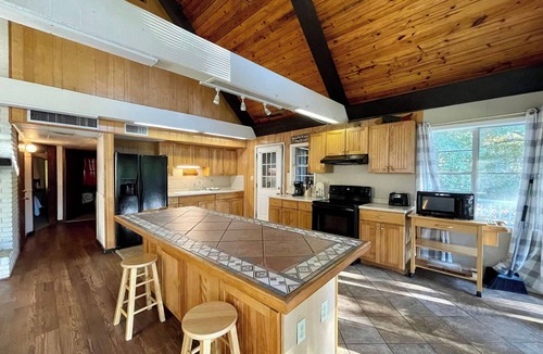 Zwolle Cabin | Large Lake-Area Cabin with Vaulted Great Room, Fireplace & Covered Porches
