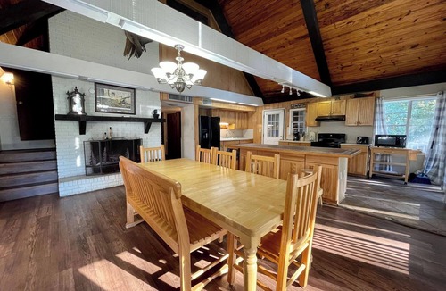 Zwolle Cabin | Large Lake-Area Cabin with Vaulted Great Room, Fireplace & Covered Porches