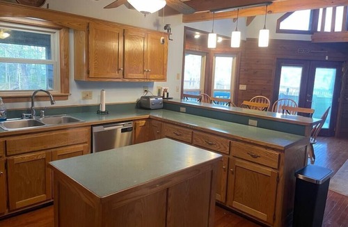 Jacksboro House | Large lake home with room to play.