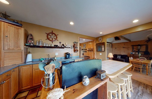 Mariaville House | Large lakefront home great for multiple groups - dogs welcome