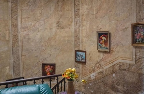 Salleles-d'Aude Hotel | Large Les Volets Bleus 45M2 studio with kitchenette along the canal