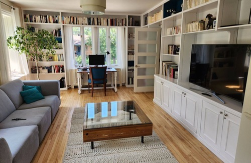La Cite-Limoilou House | Large, light-filled house, ideally located (1 month minimum)