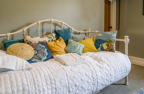 Evesham House | Large Listed Riverside Jacobean House