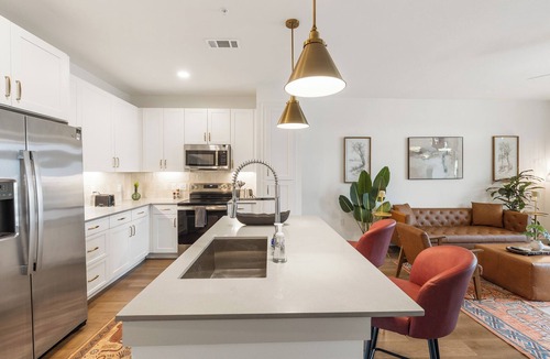 San Marcos Apartment | Large & Lively Apt - One Bedroom Apartment, Sleeps 2