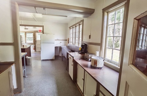 Ashford Cabin | Large Lodge Near Nisqually Entrance, Sleeps 18