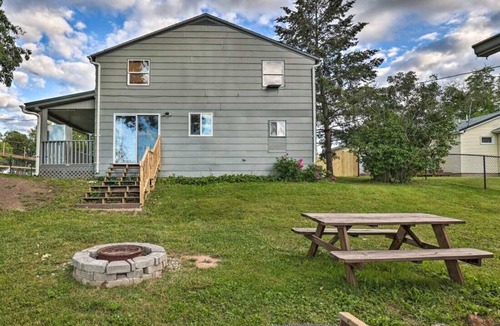 Waterport House | Large Lodge on Oak Orchard River