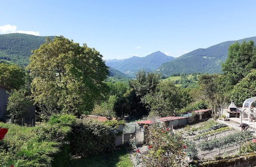 Ilheu Cottage | Large lodging rual 11 pers