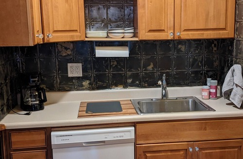 Utica Apartment | Large Loft Apartment