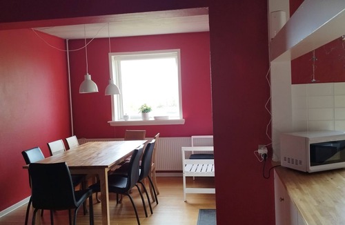 Nykobing Mors Villa | Large, lovely house of 290 m2 in Flate with 4 rooms, on beautiful garden plot.