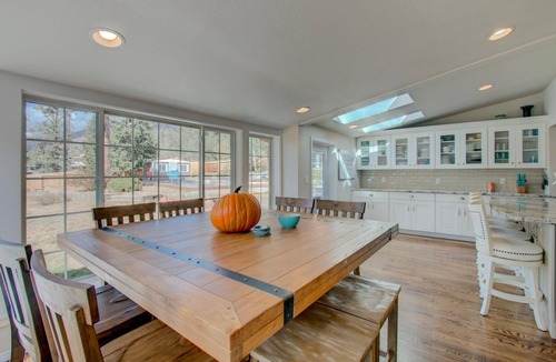 Cascade House | Large luxury mountain home @ base of Pikes Peak, private heated pool & hot tub